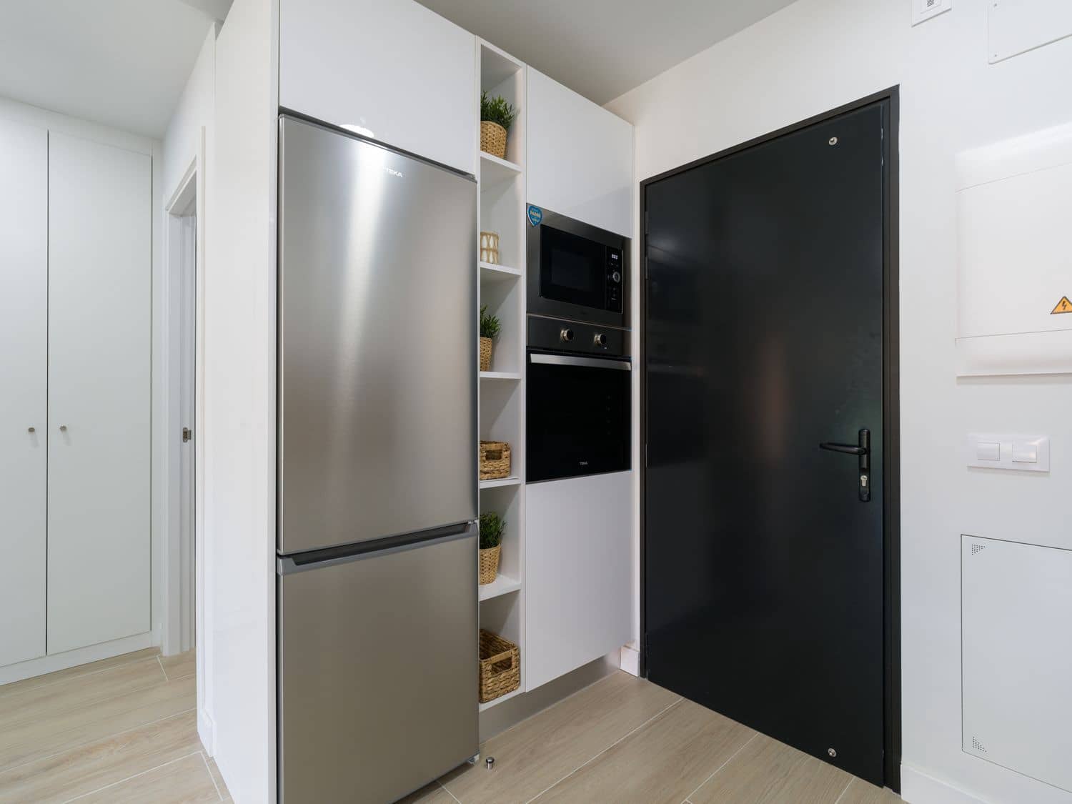 2 bedroom Apartment for rent in Puerto Rico with pool garage - € 2,200 (Ref: 10108828)