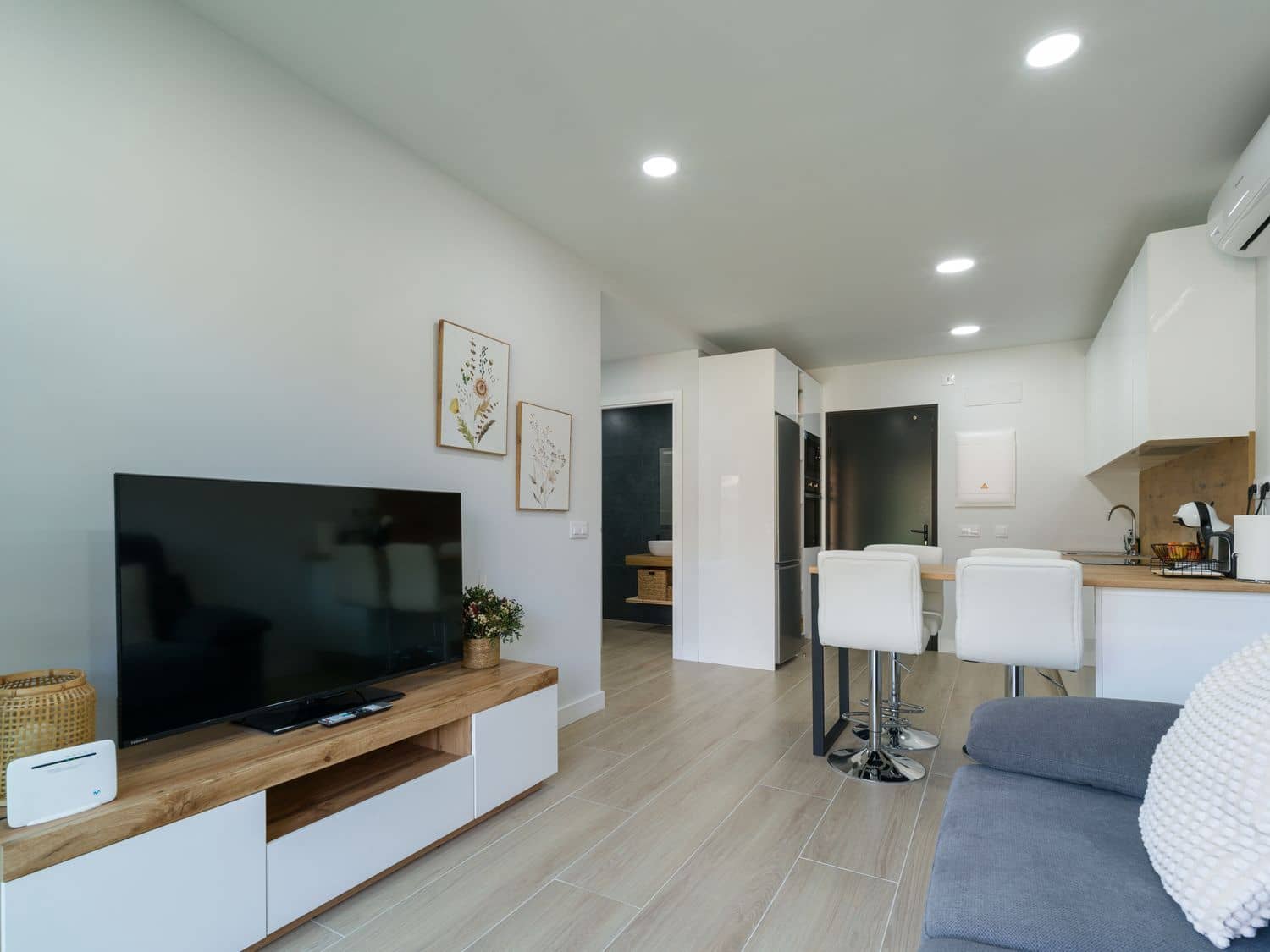 2 bedroom Apartment for rent in Puerto Rico with pool garage - € 2,200 (Ref: 10108828)