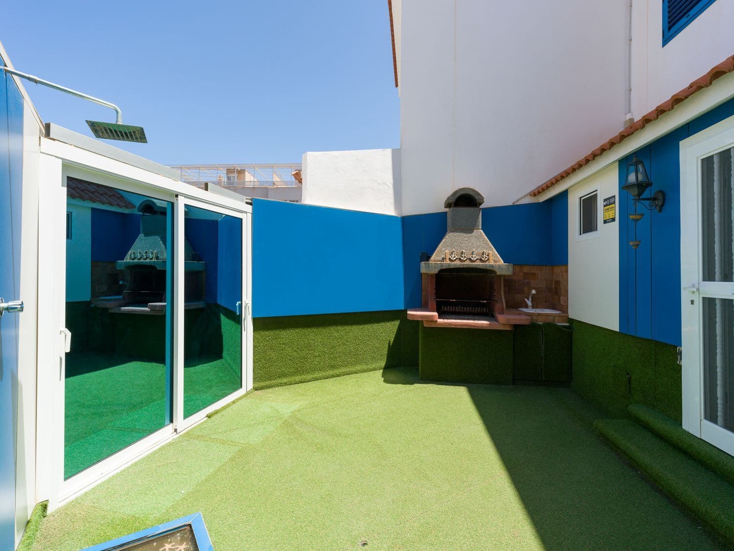 3 bedroom Townhouse for rent in Sardina with pool garage - € 1,500 (Ref: 10108829)