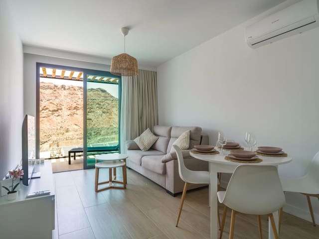 1 sovrum Lägenhet att hyra i Puerto Rico, Mogán med pool garage - 1 800 € (Ref: 10108830)