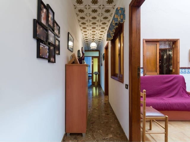 4 soveværelse Byhus til salg i Tamaraceite, Las Palmas de Gran Canaria med garage - € 375.000 (Ref: 10108832)