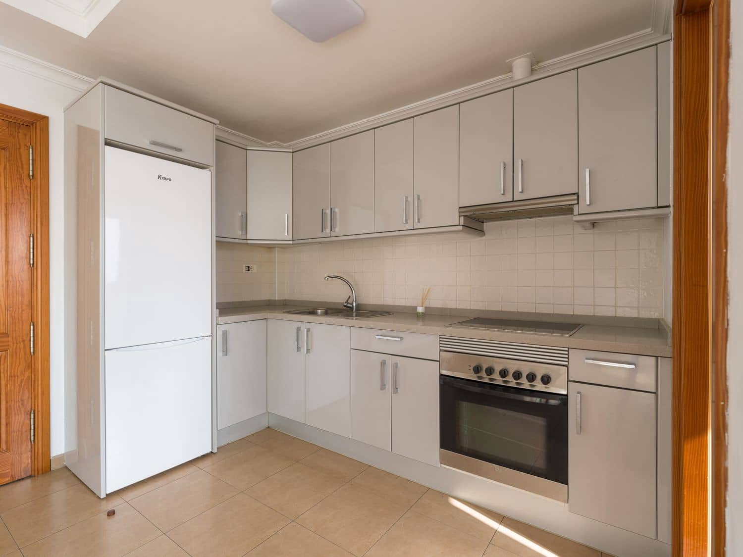 3 bedroom Apartment for sale in Telde with garage - € 195,000 (Ref: 10110458)