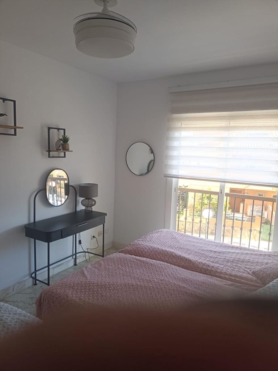 Apartamento de 2 habitaciones en La Cala de Mijas en venta con piscina garaje - 380.000 € (Ref: 8865422)