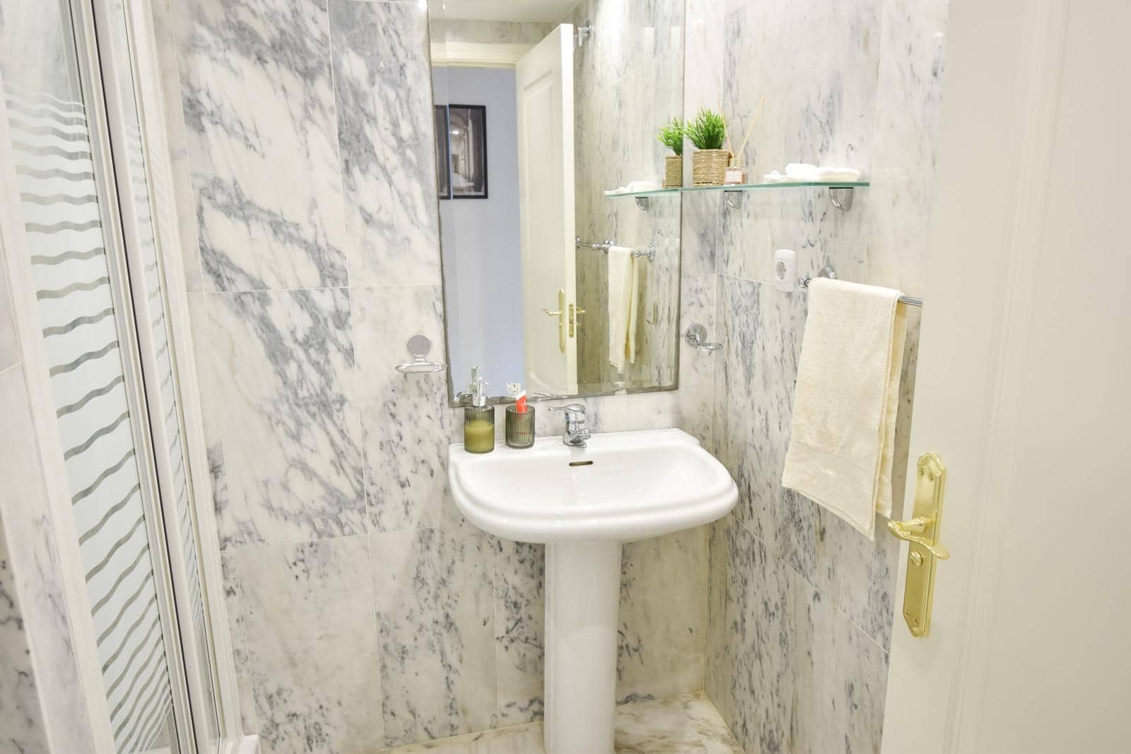 Apartamento de 2 habitaciones en La Cala de Mijas en venta con piscina garaje - 380.000 € (Ref: 8865422)