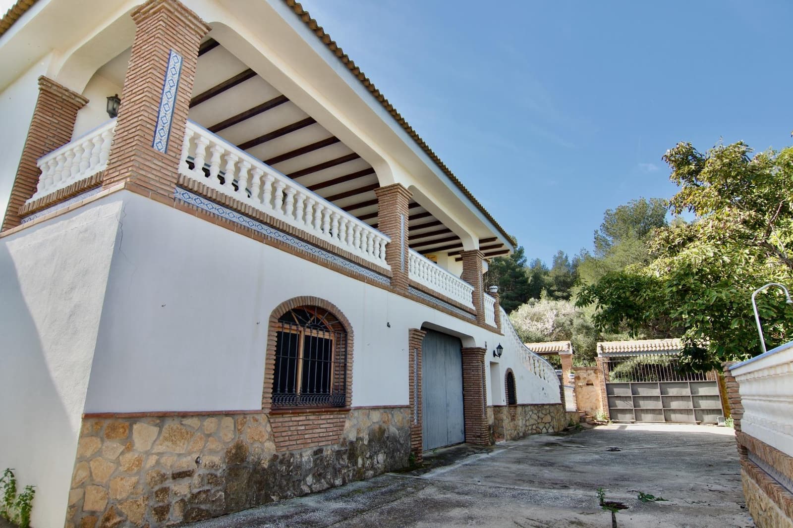 5 sovrum Villa till salu i Malaga stad med pool garage - 680 000 € (Ref: 8865427)