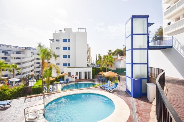 Apartamento de 1 habitación en Benalmádena en venta con piscina - 250.000 € (Ref: 8915278)