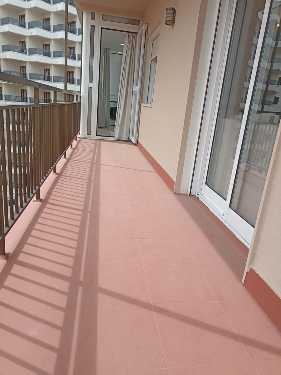 Piso de 4 habitaciones en Fuengirola en venta - 650.000 € (Ref: 8932119)