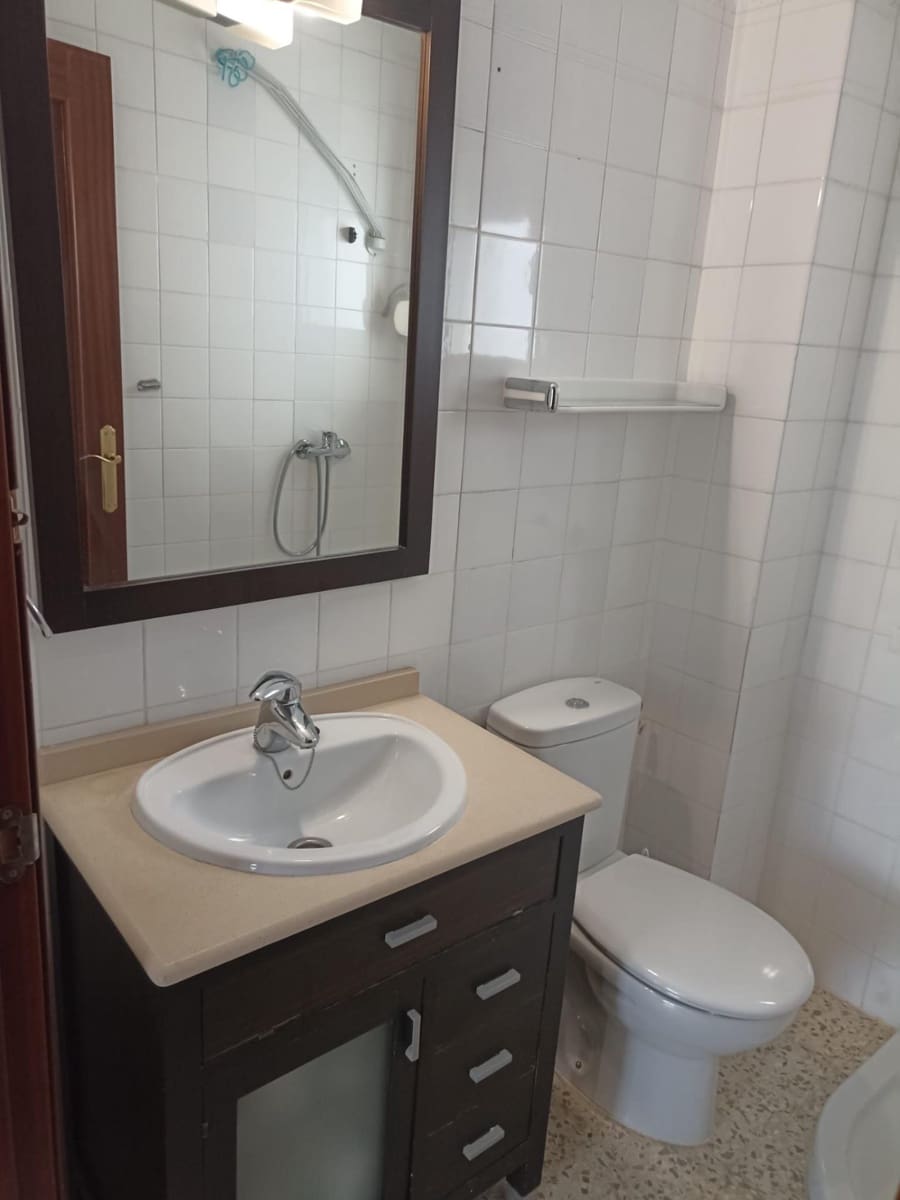 Piso de 4 habitaciones en Fuengirola en venta - 650.000 € (Ref: 8932119)