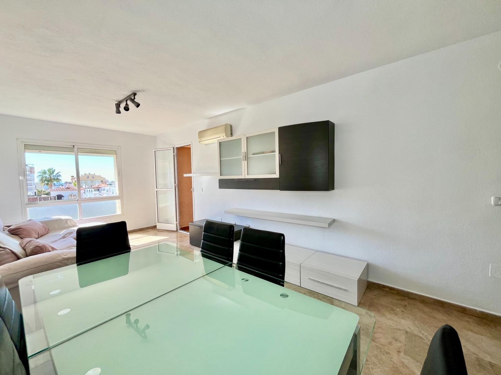 4 bedroom Penthouse for sale in Benalmadena with pool garage - € 425,000 (Ref: 8941224)