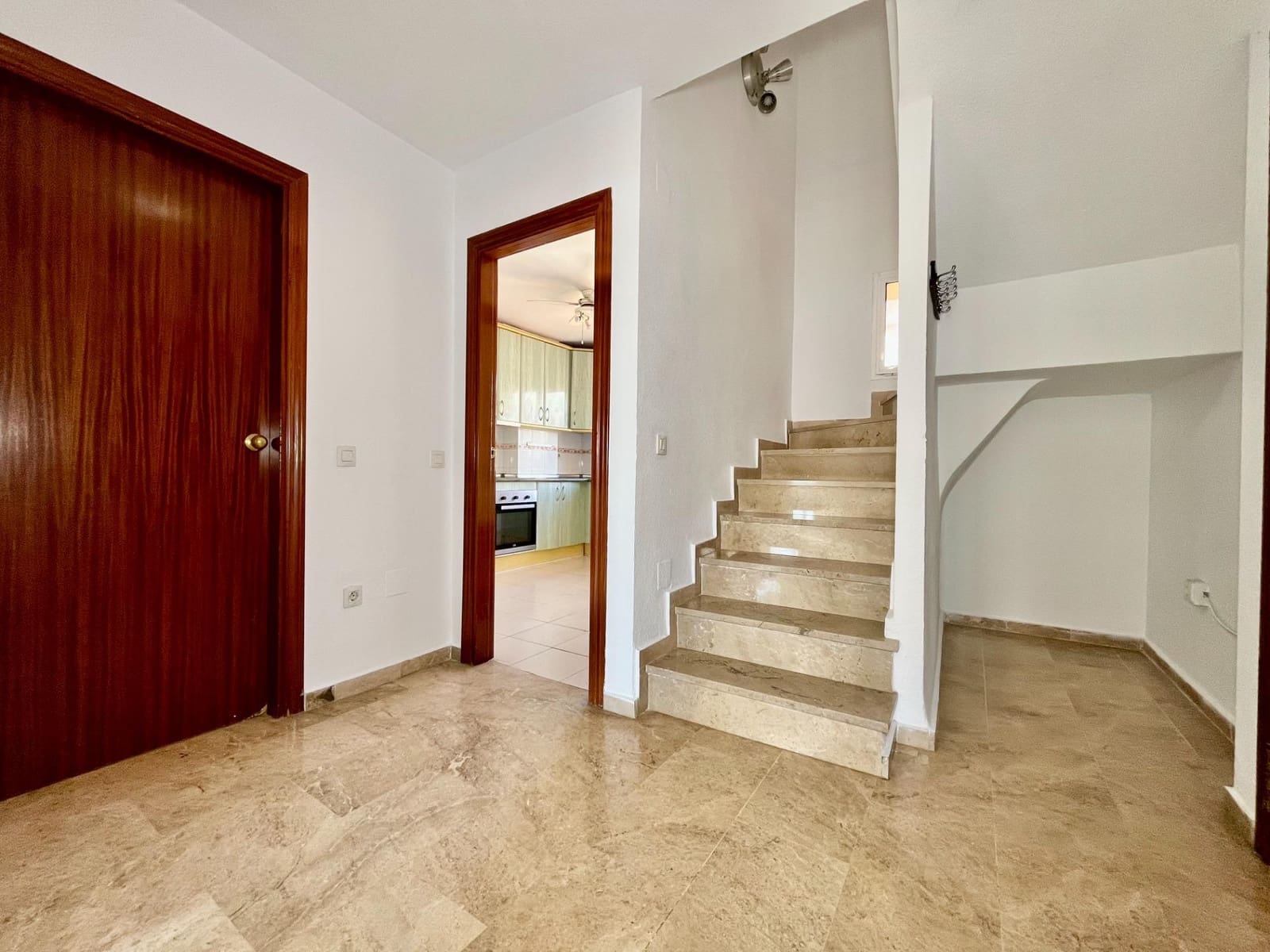 4 bedroom Penthouse for sale in Benalmadena with pool garage - € 425,000 (Ref: 8941224)