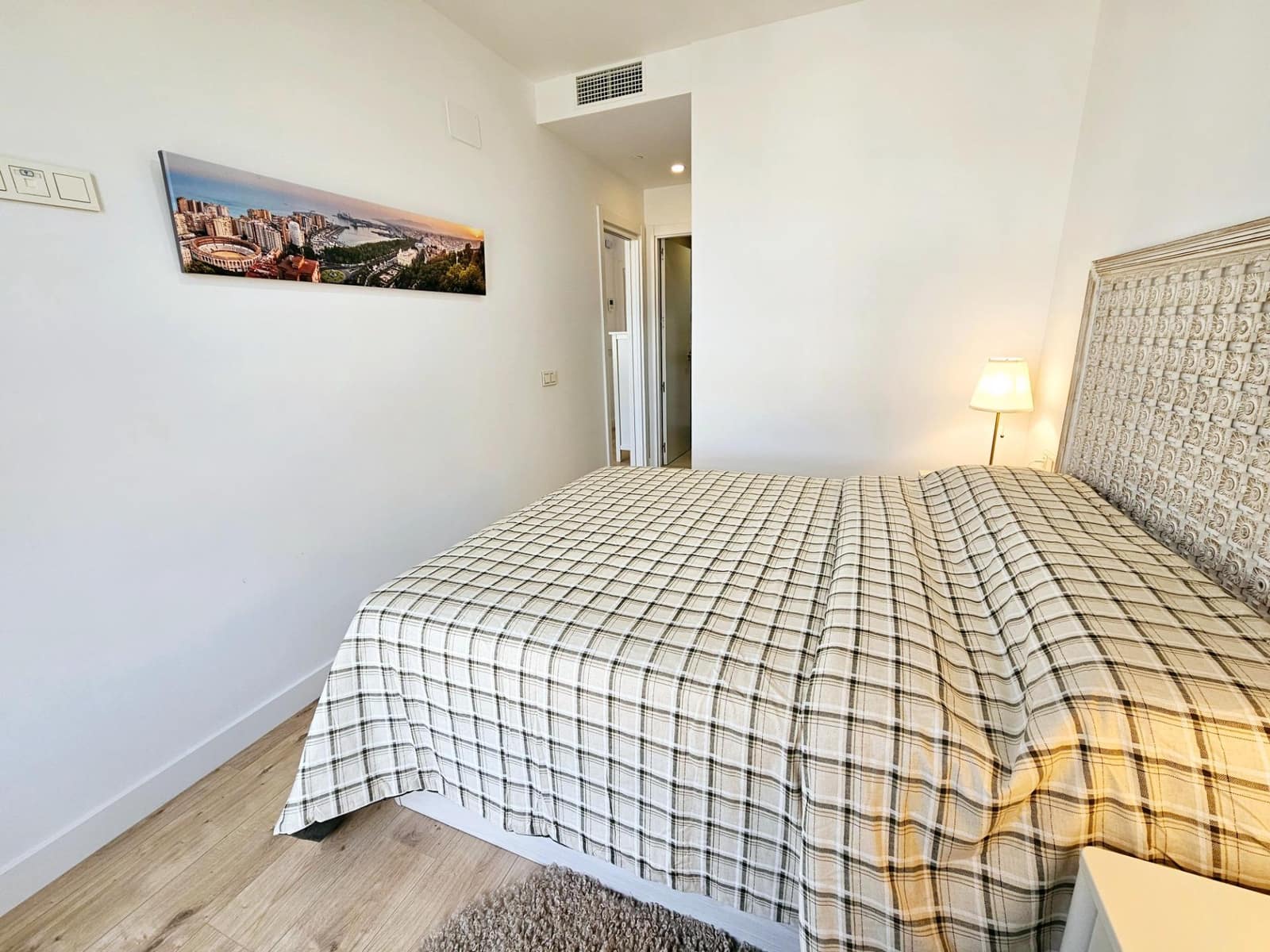 1 soveværelse Lejlighed til salg i Malaga by med swimmingpool garage - € 360.000 (Ref: 8954406)