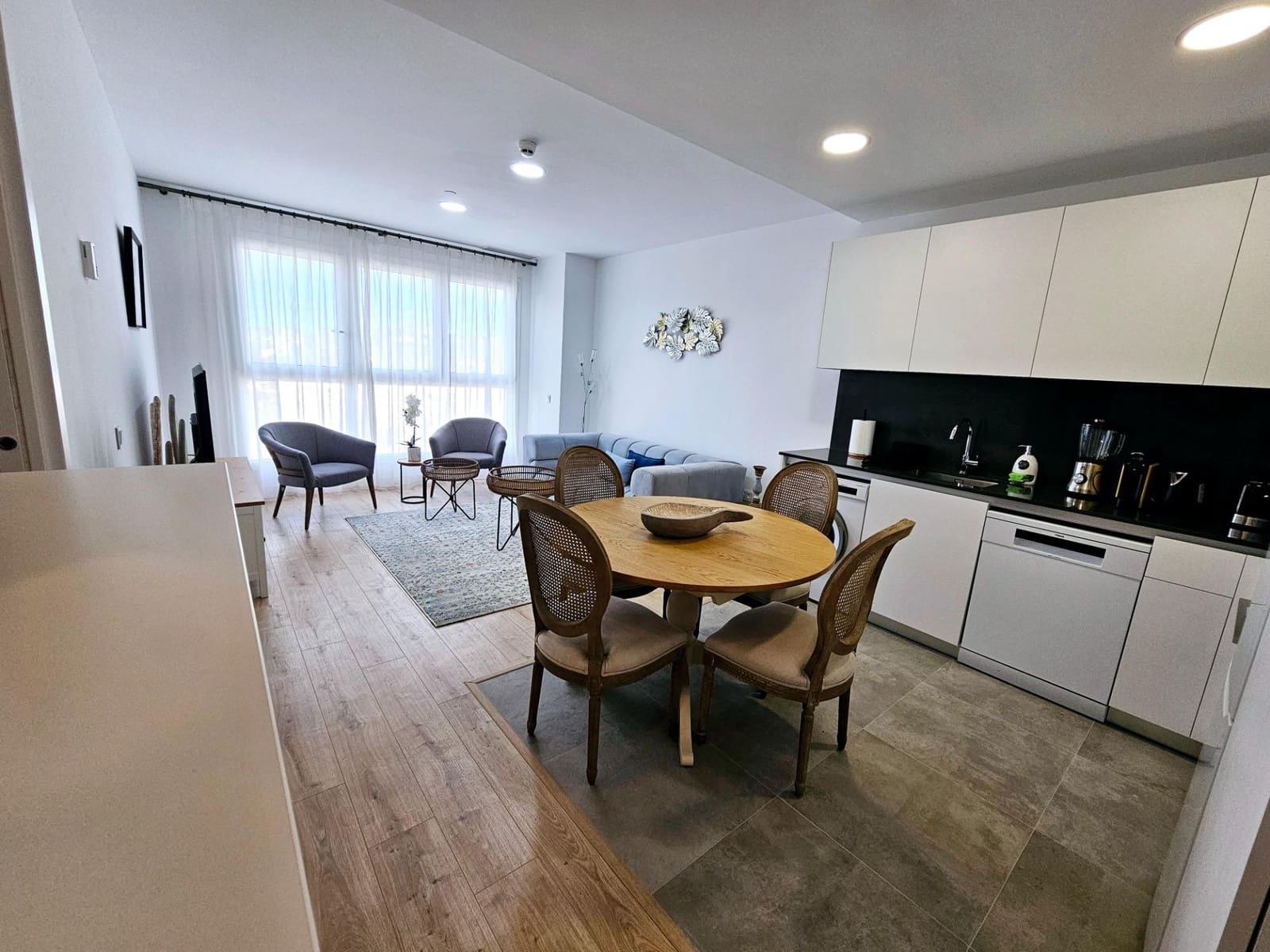 1 soveværelse Lejlighed til salg i Malaga by med swimmingpool garage - € 360.000 (Ref: 8954406)