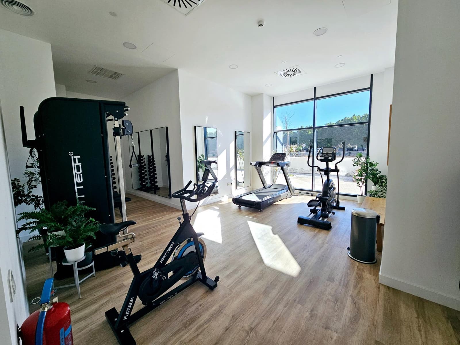 1 soveværelse Lejlighed til salg i Malaga by med swimmingpool garage - € 360.000 (Ref: 8954406)