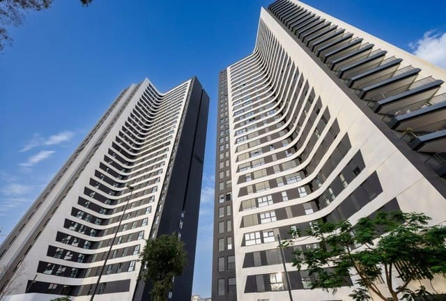 3 bedroom Flat for sale in Martiricos, Málaga city with pool garage - € 899,000 (Ref: 8954407)