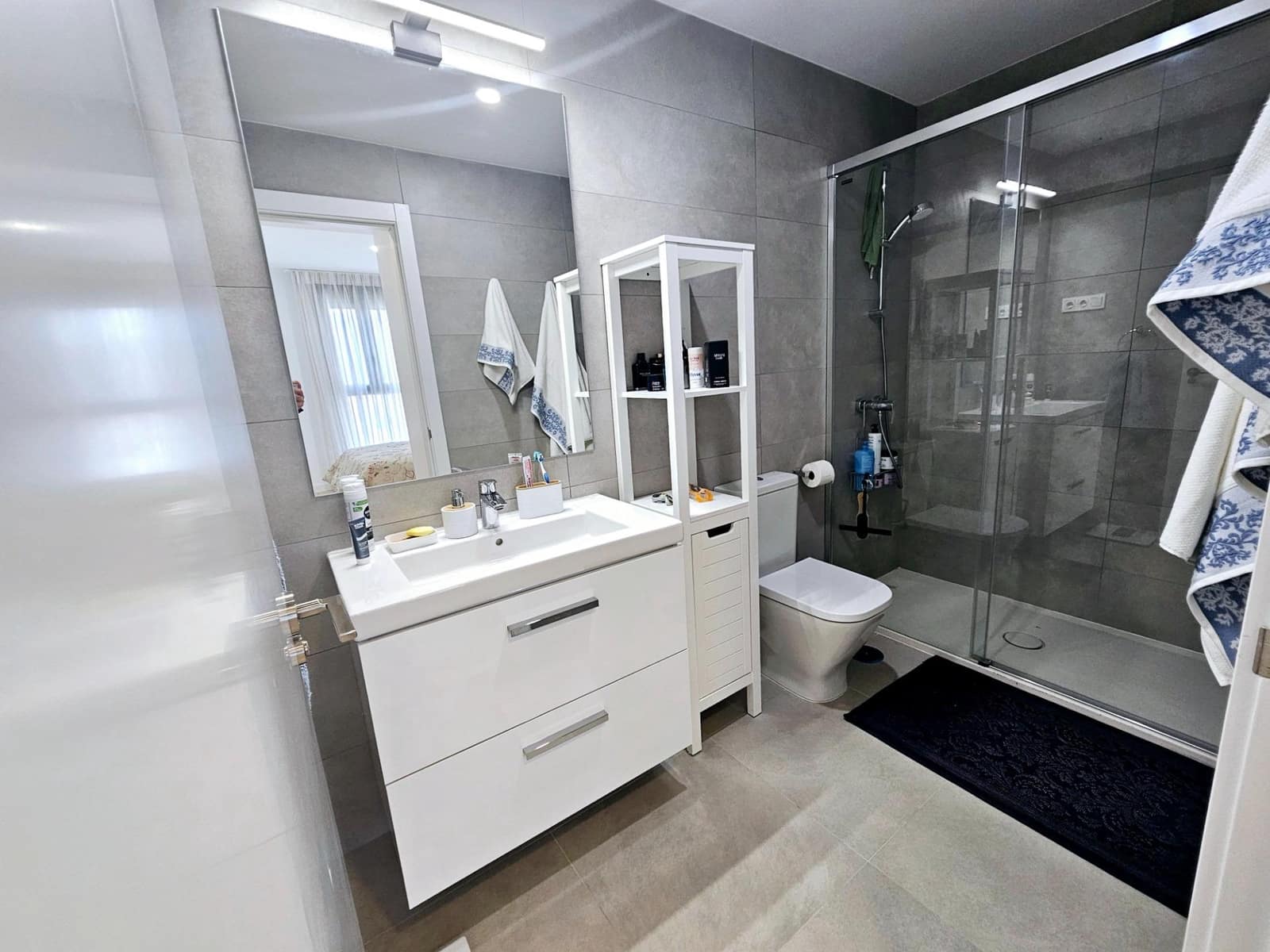 3 Zimmer Wohnung zu verkaufen in Malaga Stadt mit Pool Garage - 899.000 € (Ref: 8954407)