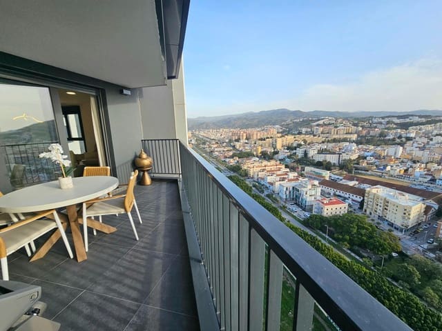 3 bedroom Flat for sale in Martiricos, Málaga city with pool garage - € 899,000 (Ref: 8954407)