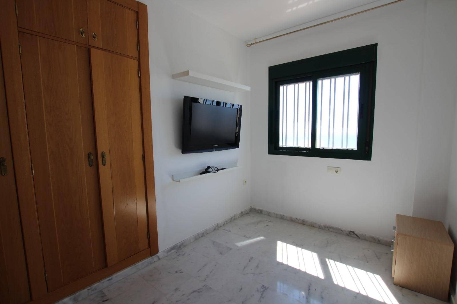 Piso de 3 habitaciones en Torrequebrada en venta con piscina garaje - 520.000 € (Ref: 9003129)
