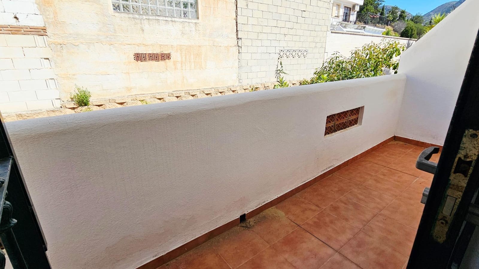 4 soveværelse Rækkehus til salg i Benalmadena med garage - € 410.000 (Ref: 9032105)