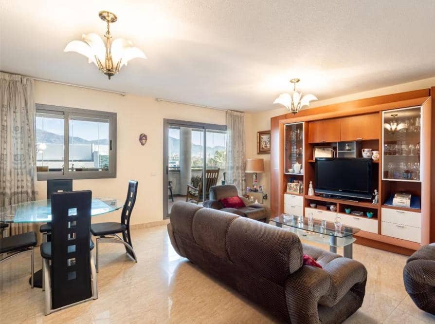 3 Zimmer Apartment zu verkaufen in Fuengirola mit Pool Garage - 599.000 € (Ref: 9062455)