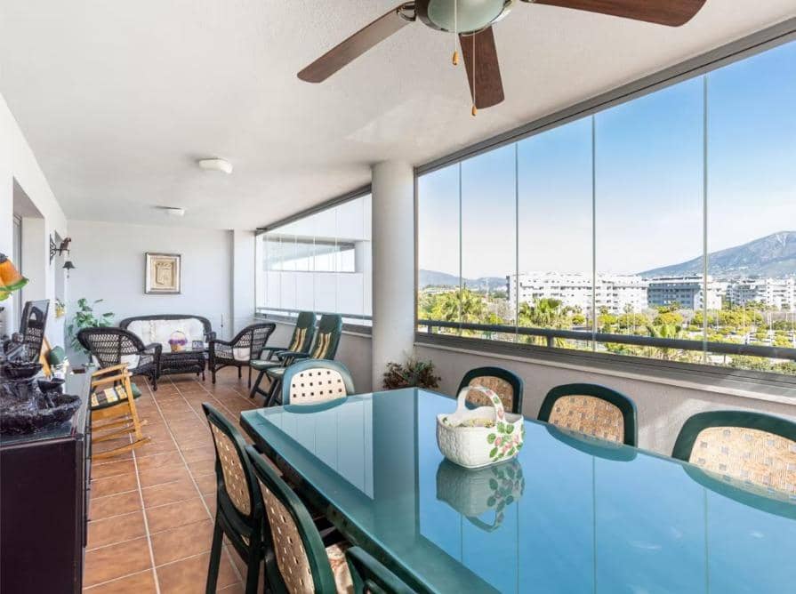 3 Zimmer Apartment zu verkaufen in Fuengirola mit Pool Garage - 599.000 € (Ref: 9062455)