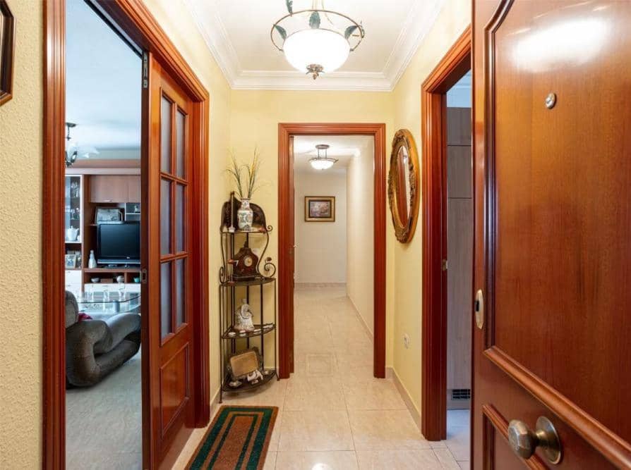 3 Zimmer Apartment zu verkaufen in Fuengirola mit Pool Garage - 599.000 € (Ref: 9062455)