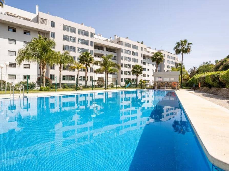 3 Zimmer Apartment zu verkaufen in Fuengirola mit Pool Garage - 599.000 € (Ref: 9062455)