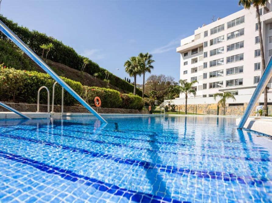 3 Zimmer Apartment zu verkaufen in Fuengirola mit Pool Garage - 599.000 € (Ref: 9062455)