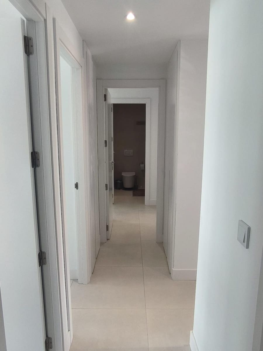 Piso de 3 habitaciones en Fuengirola en venta con piscina garaje - 585.000 € (Ref: 9095345)