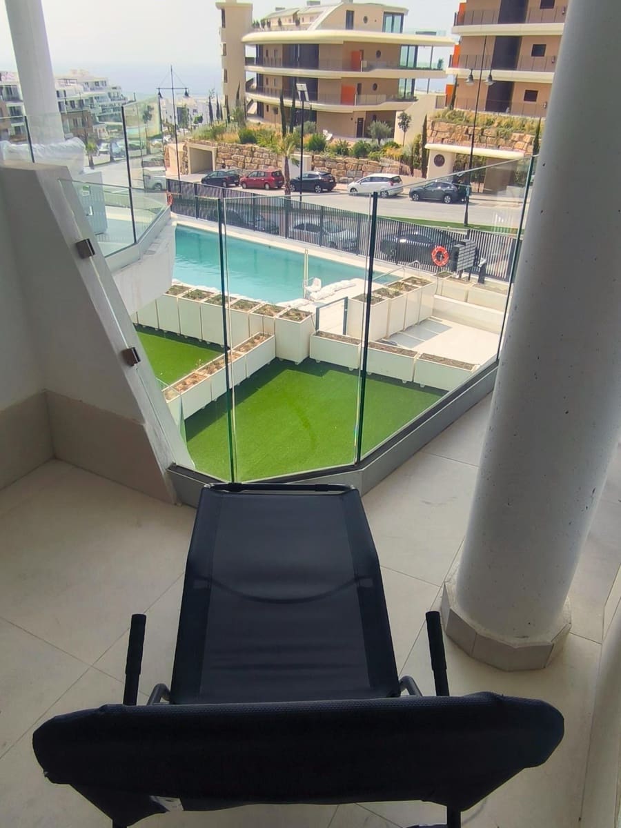 Piso de 3 habitaciones en Fuengirola en venta con piscina garaje - 585.000 € (Ref: 9095345)
