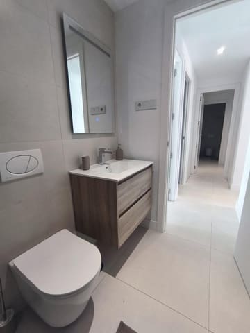 Piso de 3 habitaciones en El Higuerón, Fuengirola en venta con piscina garaje - 585.000 € (Ref: 9095345)