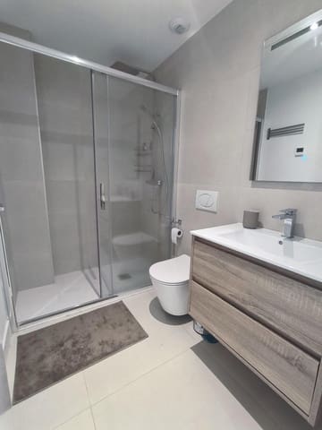 Piso de 3 habitaciones en El Higuerón, Fuengirola en venta con piscina garaje - 585.000 € (Ref: 9095345)