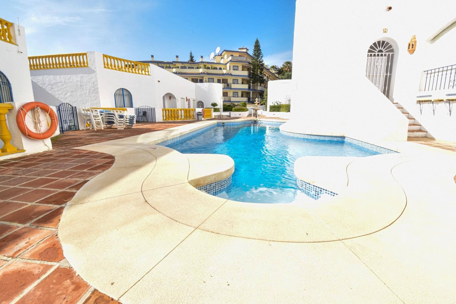 Apartamento de 2 habitaciones en Mijas Golf en venta con piscina garaje - 299.000 € (Ref: 9108810)