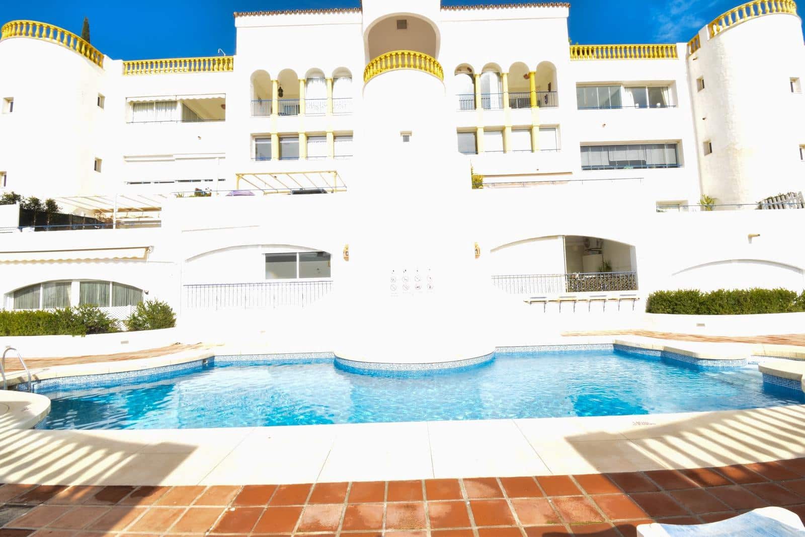 Apartamento de 2 habitaciones en Mijas Golf en venta con piscina garaje - 299.000 € (Ref: 9108810)