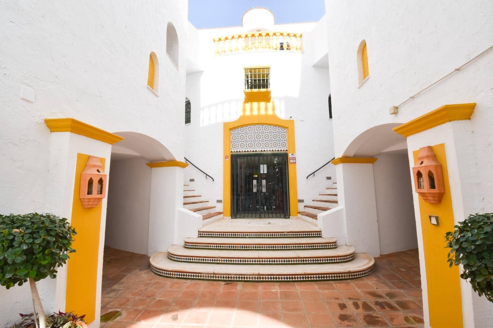 Apartamento de 2 habitaciones en Mijas Golf en venta con piscina garaje - 299.000 € (Ref: 9108810)