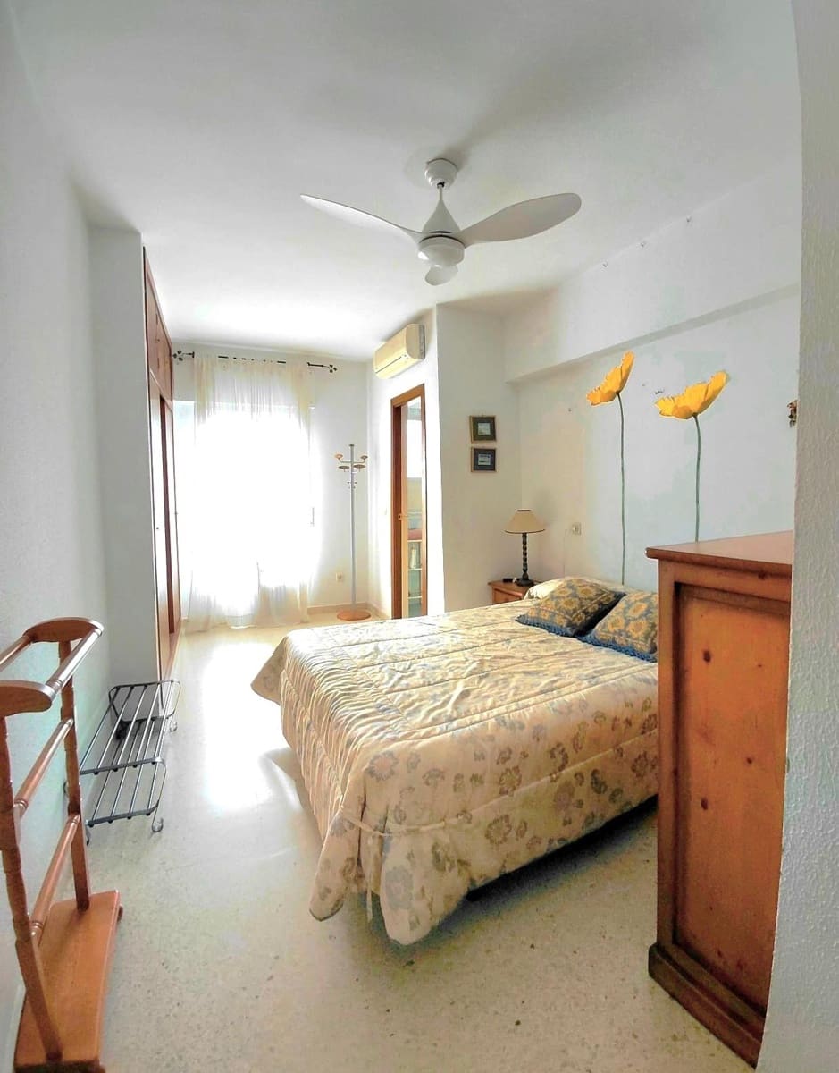 Apartamento de 3 habitaciones en Fuengirola en venta con piscina - 420.000 € (Ref: 9569344)