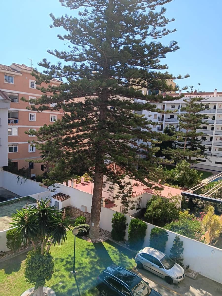 Apartamento de 3 habitaciones en Fuengirola en venta con piscina - 420.000 € (Ref: 9569344)