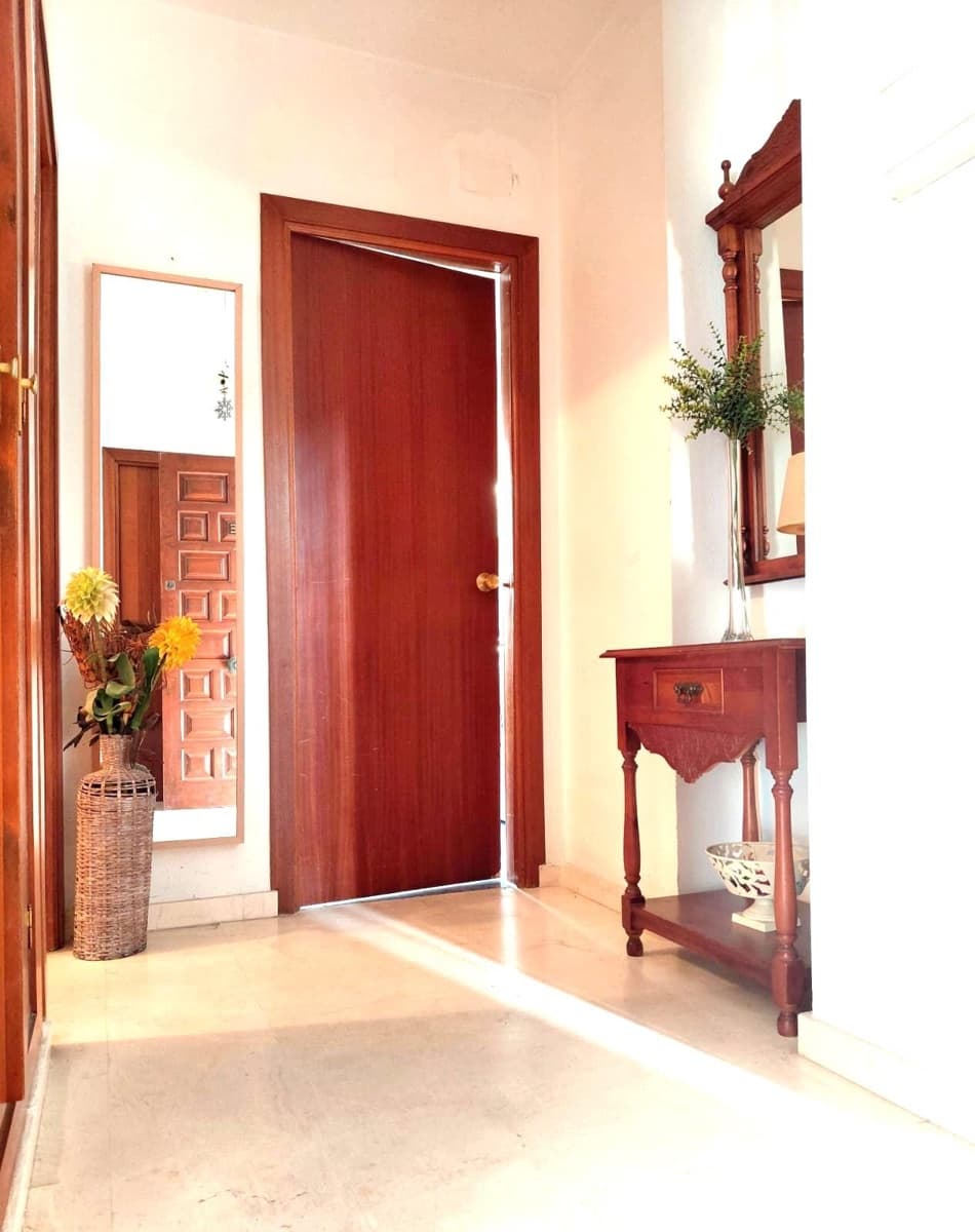 3 bedroom Apartment for sale in Fuengirola with pool - € 410,000 (Ref: 9569344)