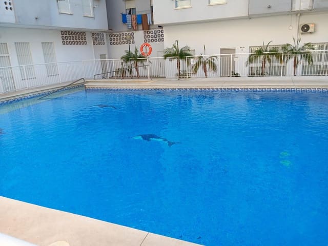 Apartamento de 3 habitaciones en Fuengirola en venta con piscina - 410.000 € (Ref: 9569344)