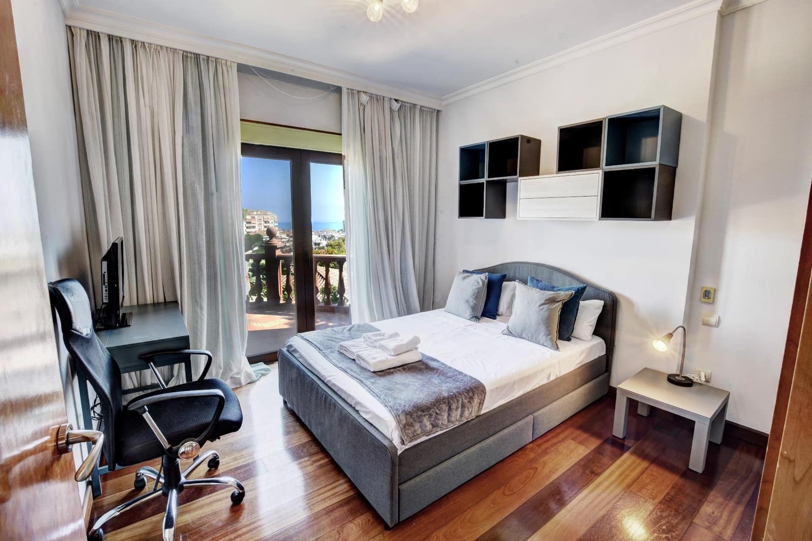 6 soveværelse Villa til salg i Benalmadena med swimmingpool garage - € 1.790.000 (Ref: 9569347)