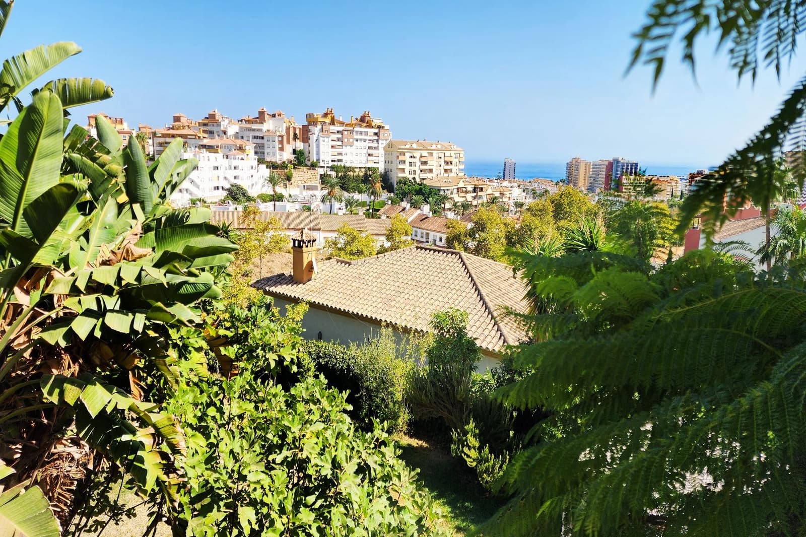 6 soveværelse Villa til salg i Benalmadena med swimmingpool garage - € 1.790.000 (Ref: 9569347)