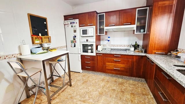 5 bedroom Terraced Villa for sale in Benalmádena pueblo, Benalmádena with pool garage - € 465,000 (Ref: 9569351)