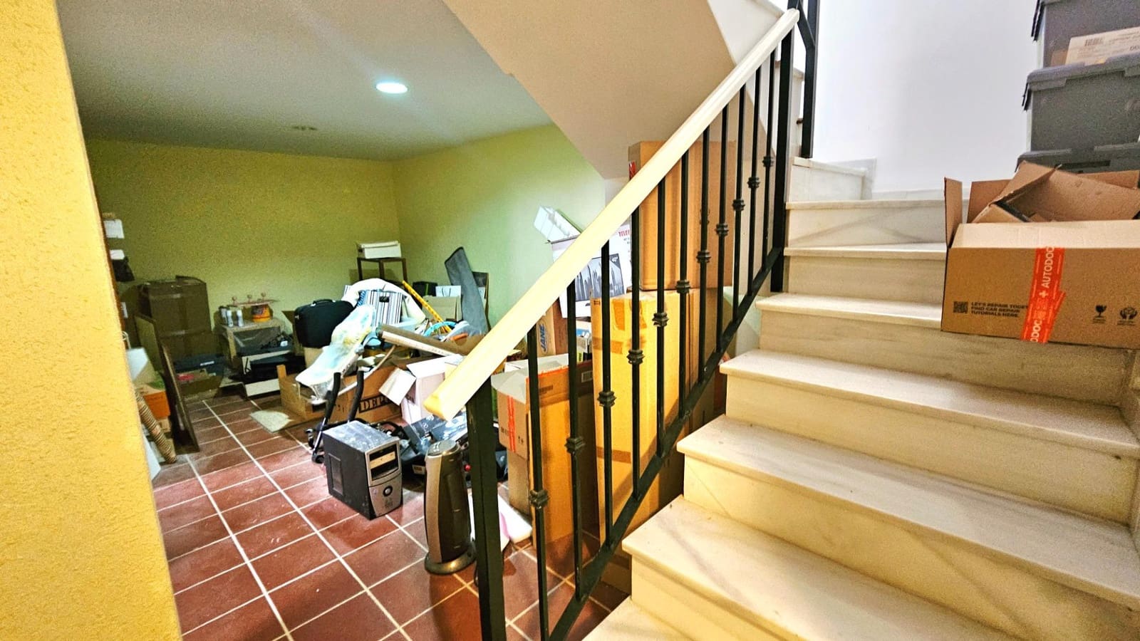 5 bedroom Terraced Villa for sale in Benalmadena with pool garage - € 465,000 (Ref: 9569351)