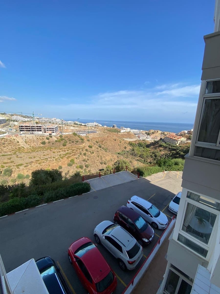 Apartamento de 1 habitación en Fuengirola en venta con piscina - 224.000 € (Ref: 9569352)