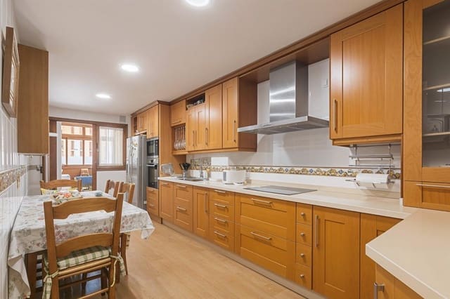 3 soverom Leilighet til salgs i Arroyo de la Miel, Benalmádena med garasje - € 390 000 (Ref: 9569356)