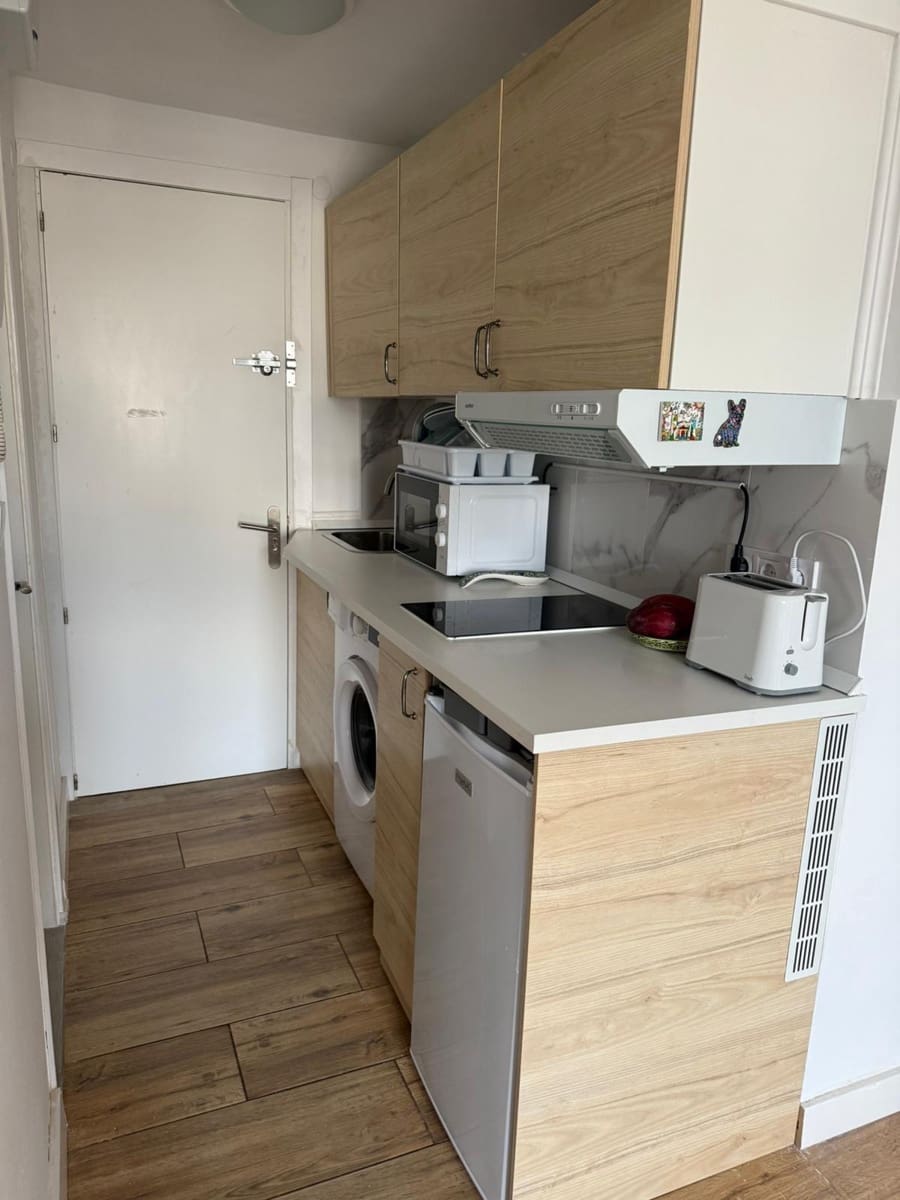 Studio til salg i Calahonda - € 150.000 (Ref: 9569357)