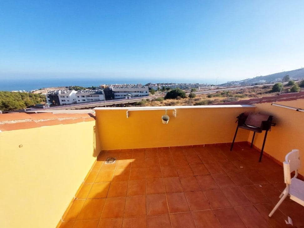 Ático de 3 habitaciones en Benalmádena en venta con piscina garaje - 388.000 € (Ref: 9569358)