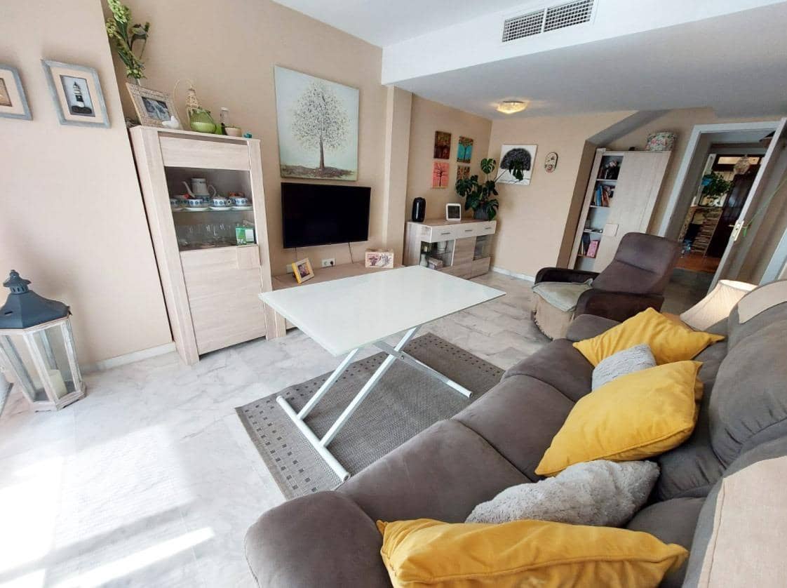 Ático de 3 habitaciones en Benalmádena en venta con piscina garaje - 388.000 € (Ref: 9569358)