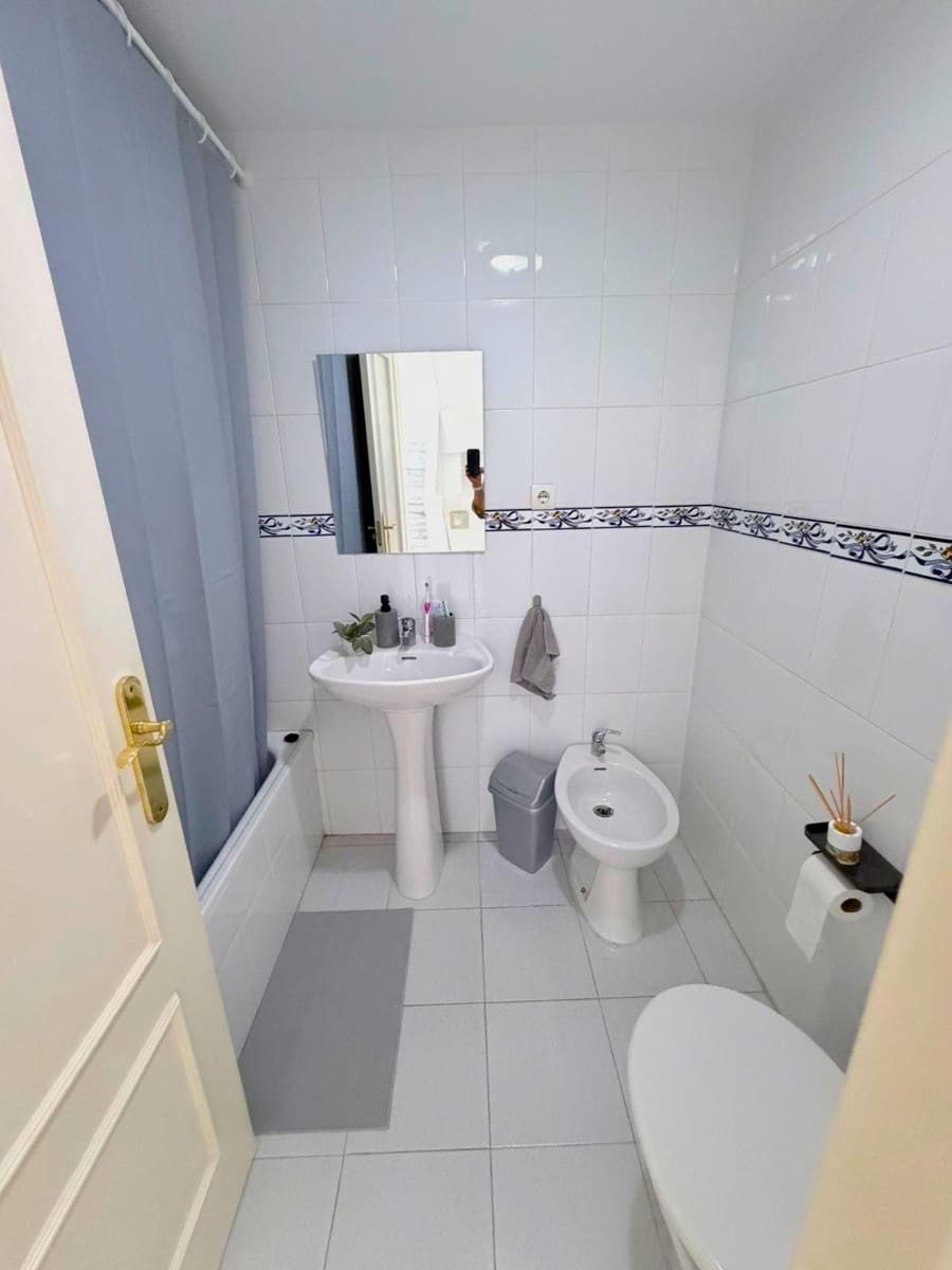 4 soverom Rekkehus til salgs i Benalmadena med svømmebasseng - € 425 000 (Ref: 9571282)