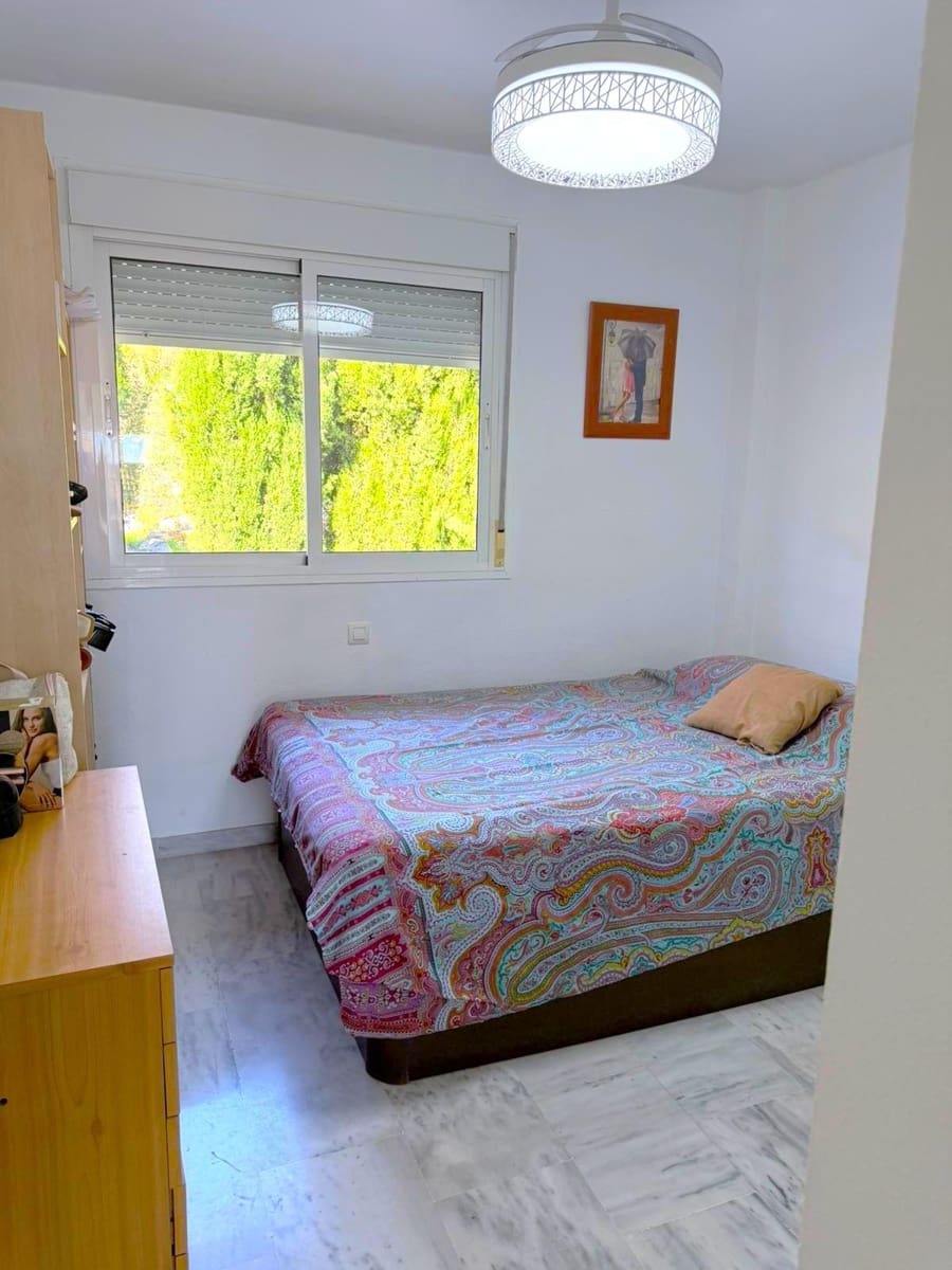 4 soverom Rekkehus til salgs i Benalmadena med svømmebasseng - € 425 000 (Ref: 9571282)