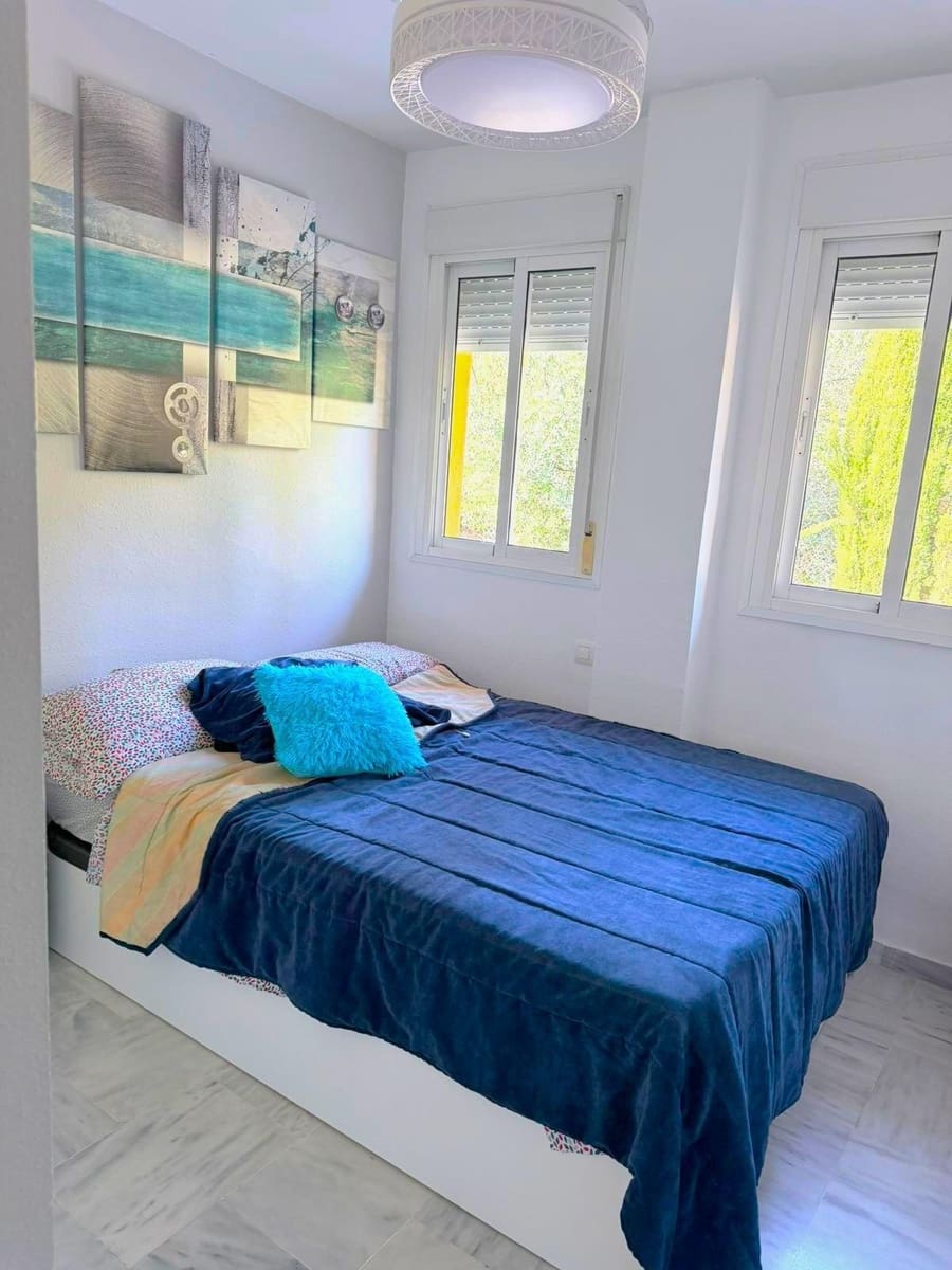 4 soverom Rekkehus til salgs i Benalmadena med svømmebasseng - € 425 000 (Ref: 9571282)